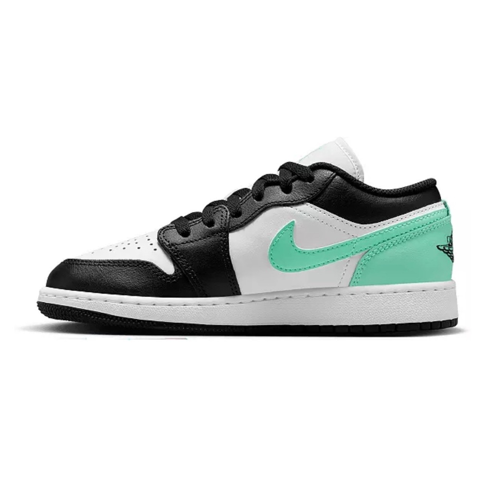 Nike Jordan AJ 1 Low - Brand New! Kids Size 5